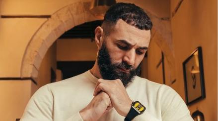 Al Ittihad FC kolaborasi dengan merek arloji mewah B360 Watches meluncurkan jam tangan edisi khusus 97 tahun sejarah klub. (foto: Al Ittihad FC )