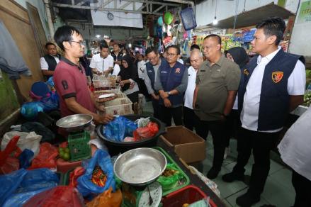 Satgas Pangan Sidak Pasar di Medan Jaga Stok Pangan. (Foto: MNC Media)