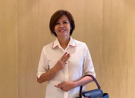 Intip Harga Lapis Legit Ci Mehong yang Viral di Medsos. (Foto: MNC Media) 