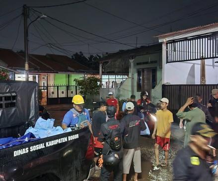 Banjir Bandang di Bogor, Kemensos Kirim Bantuan Senilai Rp227 Juta (FOTO:Dok Ist)