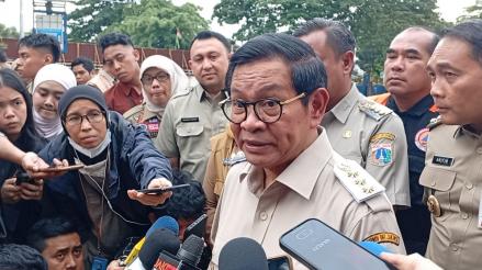 Pramono Targetkan Kartu Jakarta Pintar (KJP) Cair Sebelum Lebaran 2025. (Foto: MNC Media)