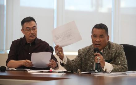 Kuasa Hukum BHIT, Hotman Paris memastikan seluruh transaksi, termasuk sertifikat deposito (NCD) oleh Unibank saat itu sah. (Foto: iNews Media/Aziz Indra)