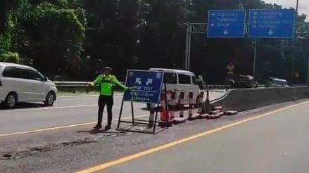 One Way Lokal Mulai Diterapkan di KM 442 Jalan Tol Semarang-Solo. (Foto Istimewa)