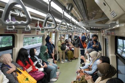 Penumpang LRT Jabodebek Melonjak Jelang Lebaran, Tertinggi di Stasiun Dukuh Atas BNI. (Foto: Dok. LRT Jabodebek)