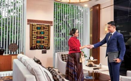 BRI meraih penghargaan Indonesia’s Best Bank for Discretionary Portfolio Management dalam ajang Euromoney Private Banking Awards 2025. (Foto: MNC Media)