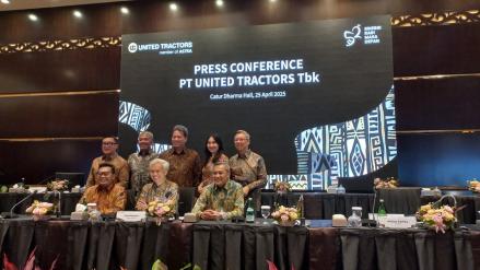 United Tractors (UNTR) Sebar Dividen Rp7,81 Triliun, Simak Rinciannya. (Foto Cahya/IDXChannel)
