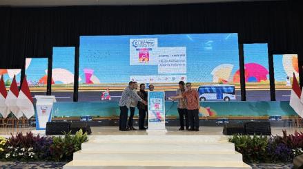 PEVS 2025 Resmi Dibuka, Tingkatkan Momentum Penjualan Kendaraan Listrik di Indonesia. Foto: Fadli Ramadan/iNews Media Group.
