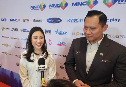 Angela Tanoesoedibjo dan Menko AHY Tegaskan Pentingnya Peran Media dalam Demokrasi. (Foto: Iqbal Dwi Purnama/Inews Media Group)