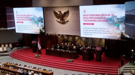 sepakat untuk menyetujui permohonan naturalisasi empat pesepak bola wanita keturunan Indonesia. (foto: iNews Media Grup)