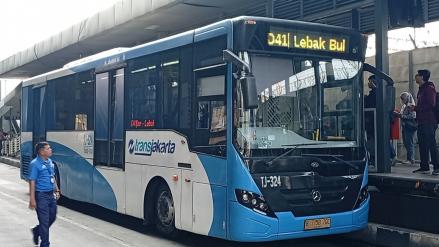 Tarif Transjabodetabek Dipastikan Cuma Rp80 Khusus 17 Agustus 2025. (Foto iNews Media Group)