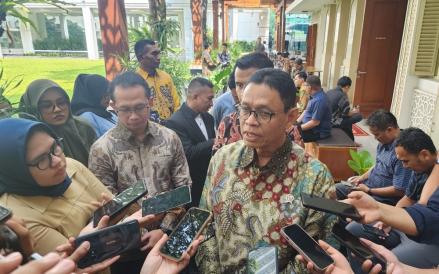 Wamen ESDM Yuliot Pastikan GAG Nikel Bisa kembali Beroperasi (Iqbal Dwi Purnama/iNews Media Group)