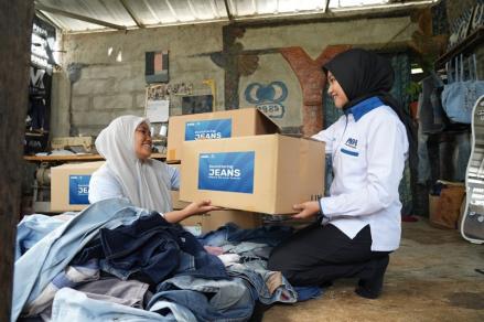 PNM terus berkomitmen dalam mendukung ekonomi berkelanjutan melalui aksi sosial bertajuk RE3 (Reduce, Re-Love, Restyle). (foto: PNM)