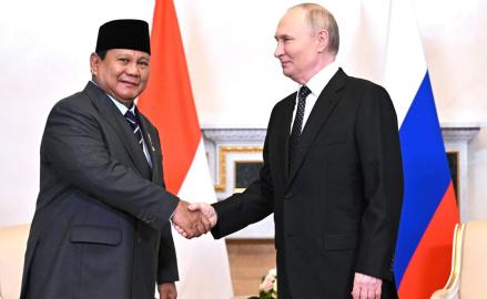 Putin Ajak Prabowo Kerja Sama Energi Nuklir untuk Tujuan Damai. (Foto: RIA Novosti)