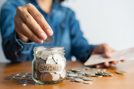 5 Tips Menabung Harian untuk Pemula, Cara Mudah Melatih Konsistensi Nabung. (Foto: Freepik)