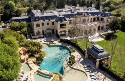 Paris Hilton Beli Bekas Rumah Mark Wahlberg di LA Seharga Rp1 Triliun (FOTO:The Wall Street Journal)