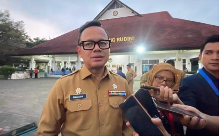 Wamendagri Bima Arya buka suara terkait rencana pemekaran Jawa Barat menjadi lima provinsi (Agi Ilman/iNews Media Group)