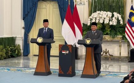 Presiden Prabowo dan Anwar Ibrahim Sepakat Permudah Perdagangan Lintas Indonesia-Malaysia (Setkab)