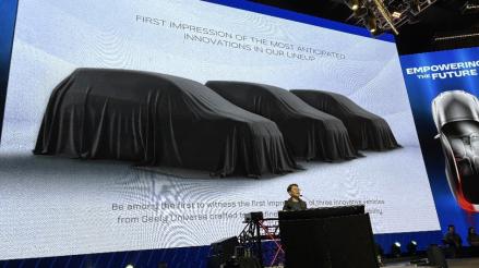 Geely Bawa Tiga Model Baru ke GIIAS 2025, Diyakini Ada Mobil Hybrid. Foto: Fadli Ramadan/iNews Media Group.
