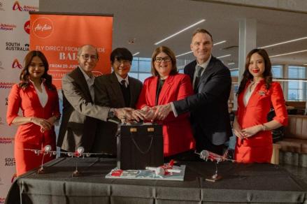 AirAsia (CMPP) Buka Penerbangan Bali-Adelaide, Rute Keempat Menuju Australia. Foto: AirAsia.