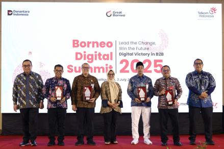Melalui Borneo Digital Summit 2025, Telkom kembali memperkuat komitmennya sebagai penggerak digitalisasi nasional. (Foto: Telkom)