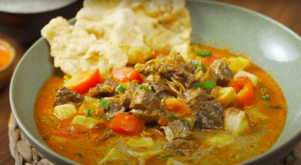 7 Soto Betawi Terlaris di Jakarta: Rating Tinggi, Rekomendasi bagi Pecinta Kuliner. (Foto: Sasa Inti)