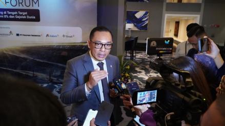 Tekad Kuat Wamen Investasi Benahi Perizinan Demi Ekonomi Tumbuh 8 Persen. (Foto: Inews Media Group)