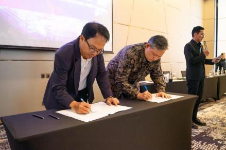 NeutraDC Nxera Batam dan Medco Power Hadirkan Renewable Energy ke Data Center AI Enabler. (Foto: Dok. Telkom)