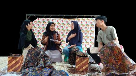 Lewat Pertamina Pertapreneur Aggregator, Batik Muria Kudus Latih Disabilitas dan Perempuan. (Foto: Dok. Pertamina)