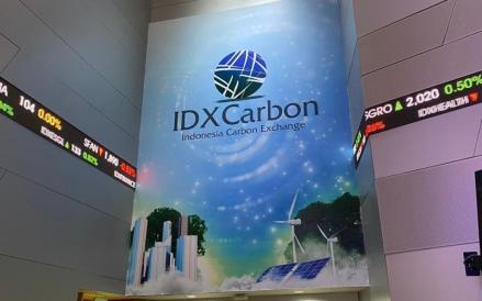 IDXCarbon mendapatkan penghargaan dalam ajang Carbon Positive Awards 2025. (Foto: iNews Media/Dhera