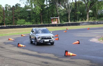 Menguji Kenyamanan dan Ketangguhan Mitsubishi Destinator, Ini Hasilnya. (Foto: Dok MMKSI)