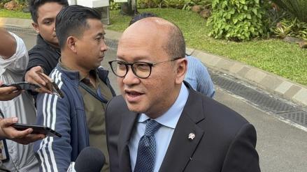 Rosan Ungkap Realisasi Investasi KEK di 2024 Lampaui Target, Capai Rp90,1 Triliun. (Foto Riyan Rizki/IMG)