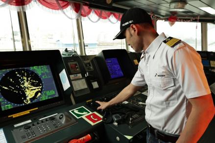 PIS Pasok Pelaut RI Berlayar di Perusahaan Kapal Kelas Dunia. (Foto Istimewa)