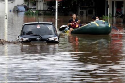 Banjir Bandang Landa Pakistan, Kemlu Pastikan Tak Ada WNI yang Jadi Korban (FOTO:iNews Media Group)