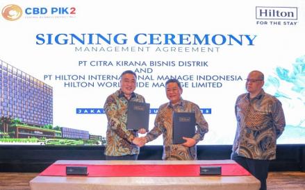 PT Bangun Kosambi Sukses Tbk (CBDK) mengumumkan Grup Hilton bakal membangun hotel mewah di kawasan CBD PIK2. (Foto: Dok. CBDK)
