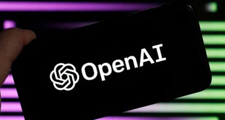 Karyawan OpenAI Jual Saham USD6 Miliar ke SoftBank dan Thrive. Foto: Business Today.