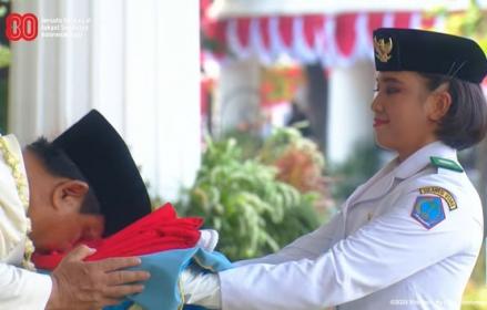 Berjalan Lancar, Prabowo Ucapkan Terima Kasih pada Seluruh Peserta Upacara. (Foto: BPMI Setpres)