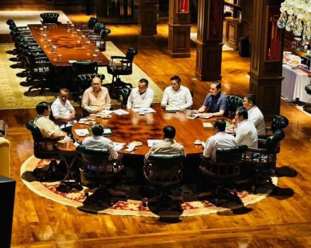 Prabowo Rapat Maraton dengan Sejumlah Menteri di Hambalang, Bahas Tambang dan Ekonomi. (Foto: Instagram @sekretariat.kabinet)