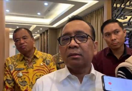 Menko PMK Serahkan Kasus Balita Meninggal Akibat Cacingan ke Kemenkes. (Foto: Inews Media Group)