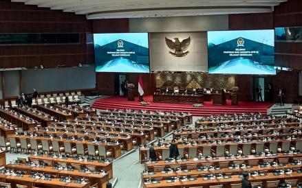 RUU Haji dan Umrah Resmi Ditetapkan Jadi Undang-Undang 