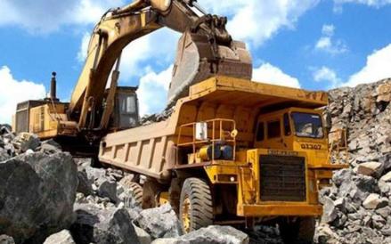 PT Mitra Investindo Tbk (MITI) terus memperkuat portofolio bisnis ke tambang pasir silika. (Foto: Dok. Mitra Investindo)