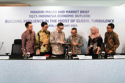 Ekonomi RI Masih Ditopang Konsumsi dan Investasi, Ini Penjelasan Ekonom