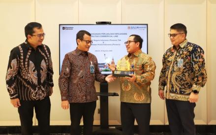 BNI menyalurkan pinjaman dalam bentuk commercial line senilai Rp5 triliun kepada PT Jaminan Kredit Indonesia (Persero) atau Jamkrindo. (Foto: Dok. BNI)