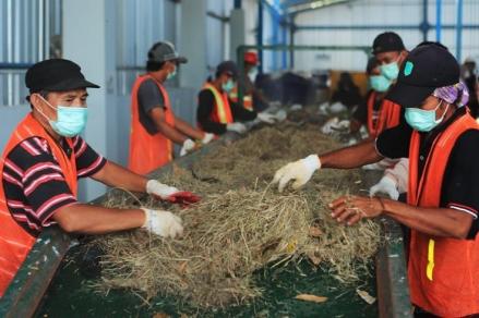 Pembangkit Listrik Tenaga Sampah (PLTSa) berkapasitas 17,7 megawatt (MW) yang dikembangkan PLN di Palembang. Foto: iNews Media Group.