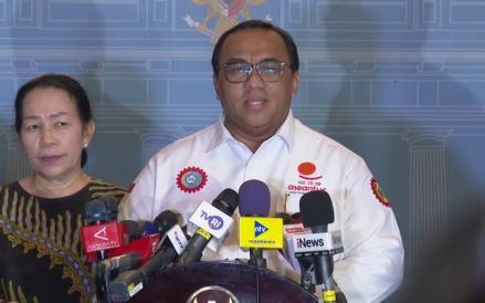 Presiden Prabowo Subianto menemui sejumlah perwakilan serikat buruh di Istana Kepresidenan, Jakarta, Senin (1/9/2025). (Foto: iNews Media/Binti Mufarida)