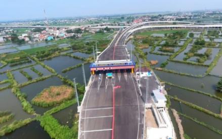 PT Bakrie & Brothers Tbk (BNBR) bakal mengakuisisi mayoritas saham PT Cimanggis-Cibitung Tollways (CCT) senilai Rp3,56 triliun. (Foto: Dok. PU)