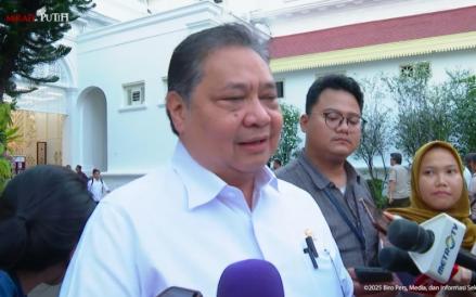 Pemerintah tengah menyiapkan sejumlah langkah untuk mendorong ekonomi tumbuh lebih tinggi pada semester II-2025. (Foto: Dok. Sekretariat Presiden)
