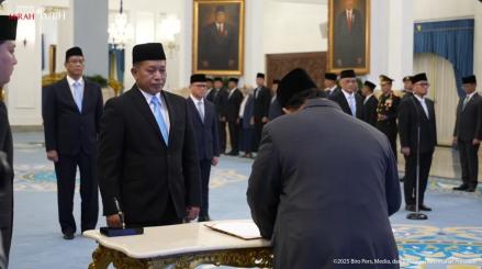 Ini Alasan Ferry Juliantono Dipilih Prabowo Jadi Menkop Gantikan Budi Arie. (Foto Tangkapan Layar YouTube Setpres)