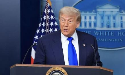 Mahkamah Agung Akan Putuskan Apakah Tarif Global Trump Sah (FOTO:Dok Laman BBC)