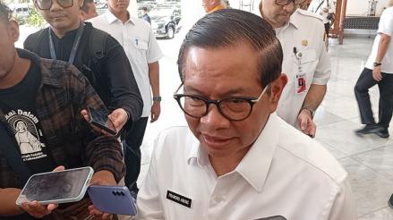 Pramono Tegaskan Belum Ada Keputusan Tarif Parkir di Jakarta Naik Jadi Rp30 Ribu. (Foto: M. Refi SandiInews Media Group)