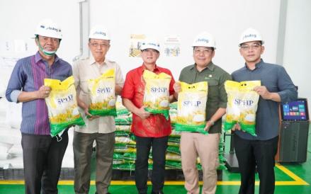 Perum Bulog melaporkan realisasi penyaluran Bantuan Pangan (Banpang) beras untuk alokasi Juni-Juli 2025 menyentuh 363 ribu ton. (Foto: Dok. Bapanas)